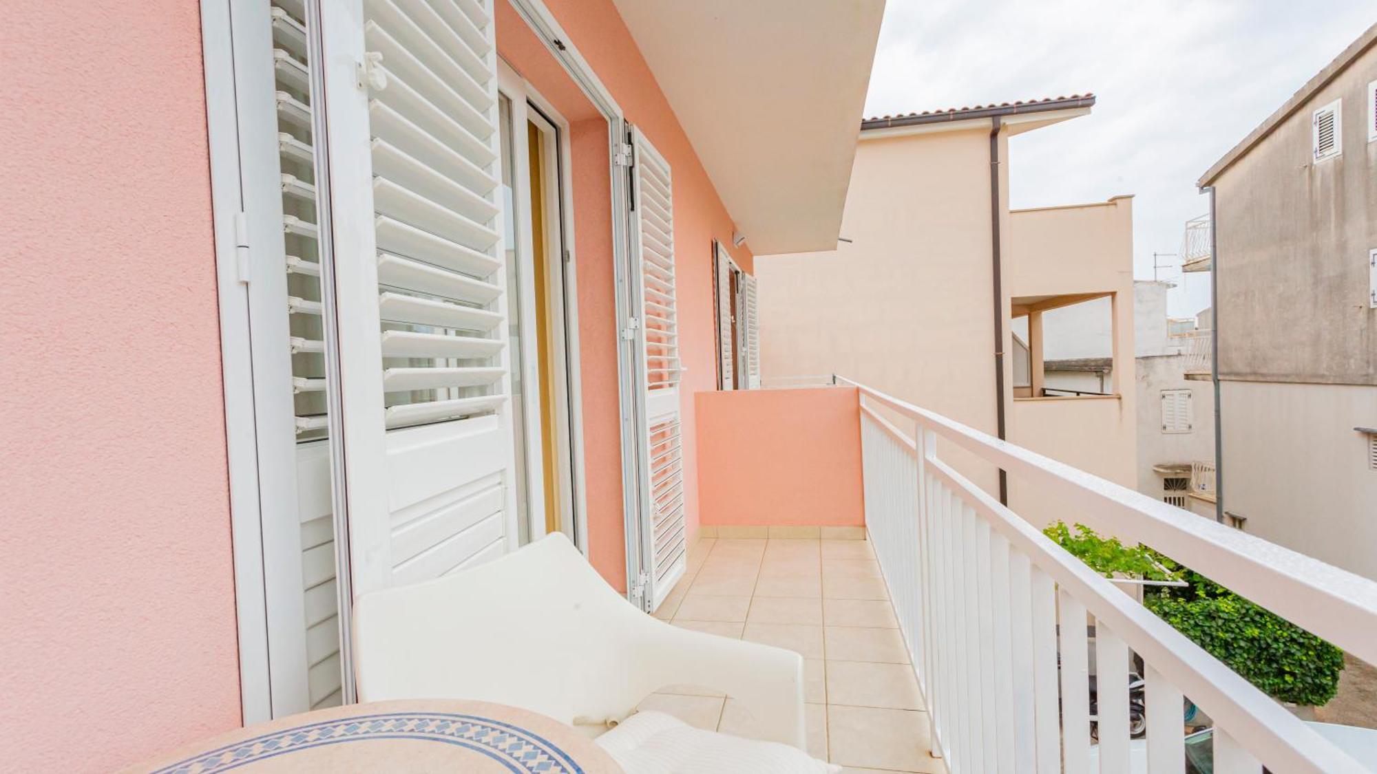 Baska Voda Apartments - Steps From The Beach, Free Parking, Central Location Exterior foto