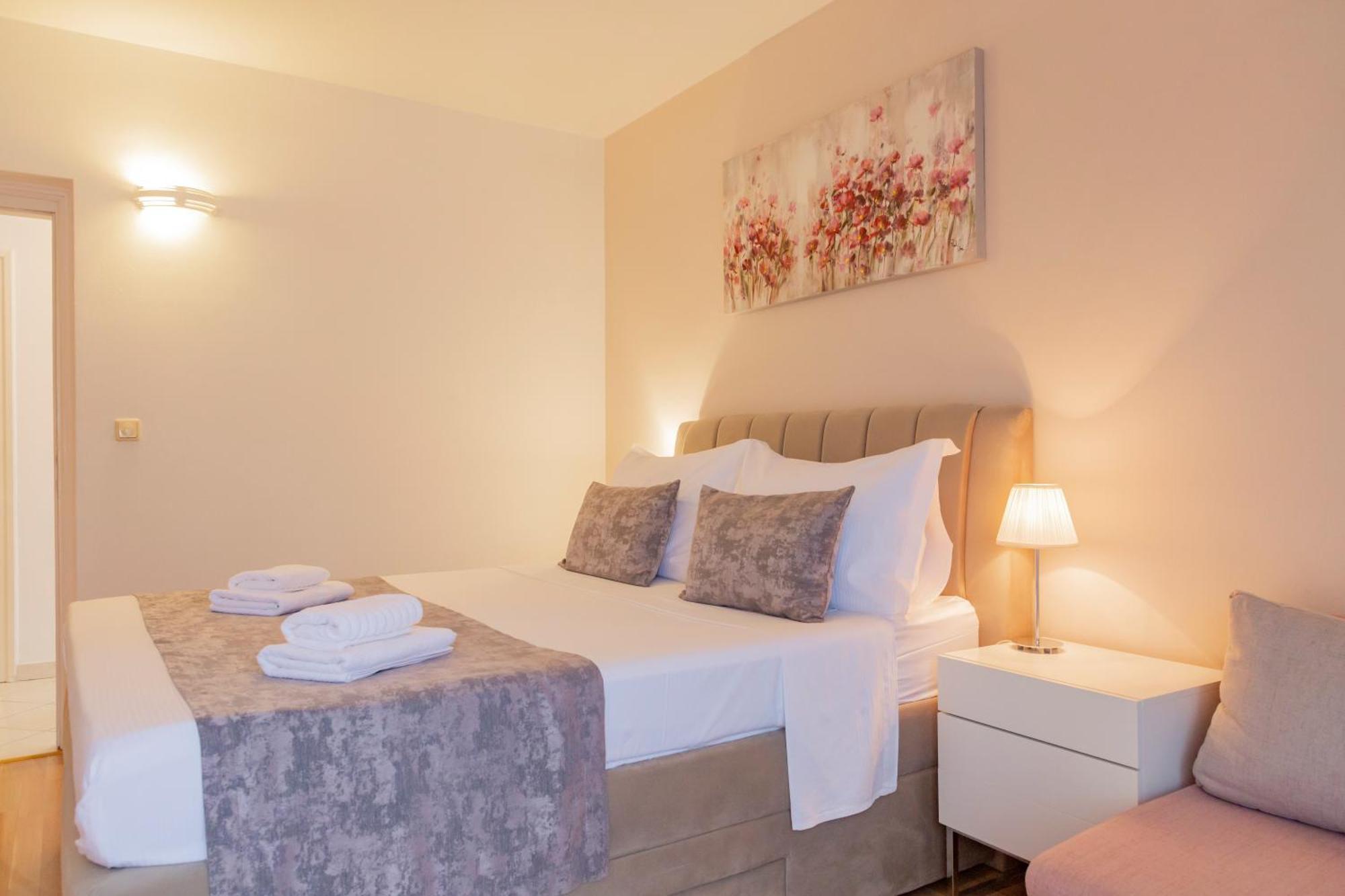 Baska Voda Apartments - Steps From The Beach, Free Parking, Central Location Exterior foto